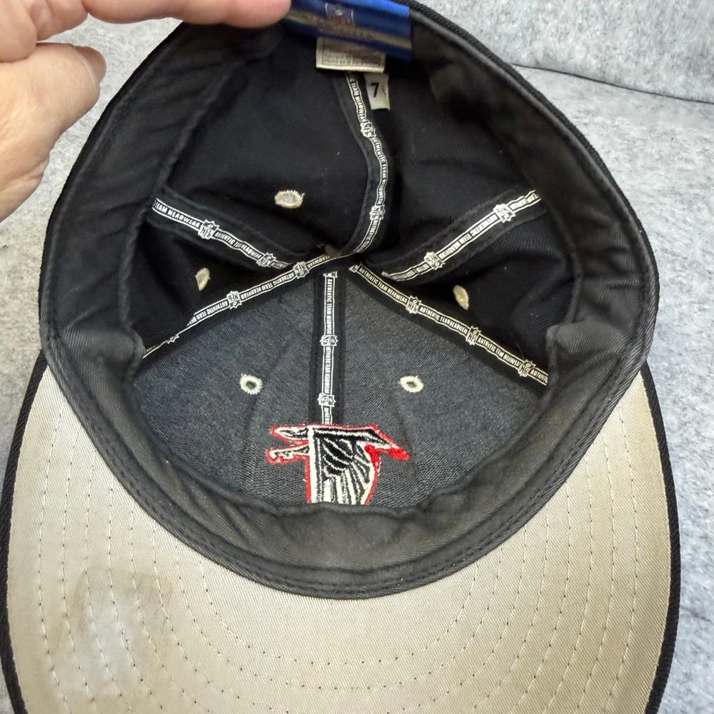 Atlanta Falcons Reebok On Field Fitted Hat Black 100% Wool‎ NFL Size 7 1/4 Vtg